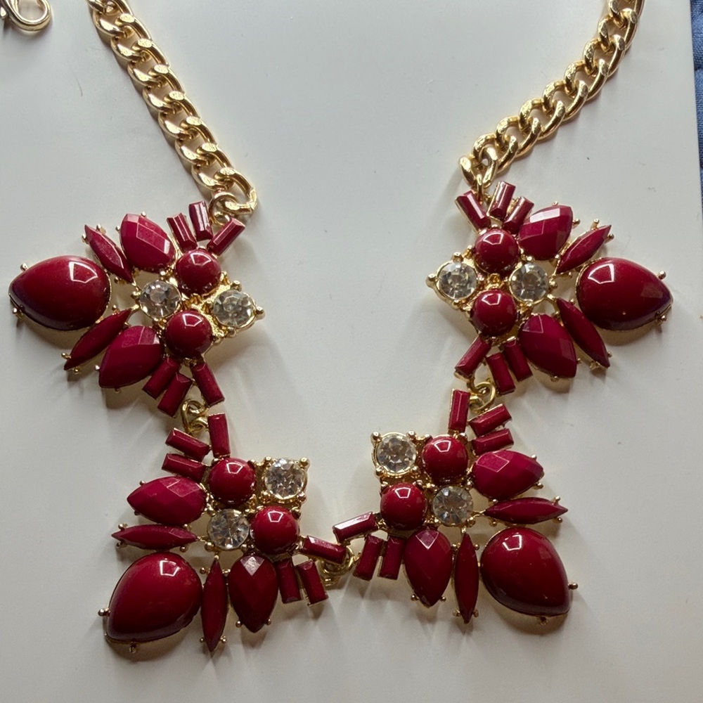 Elegant Gold and Red Statement Necklace